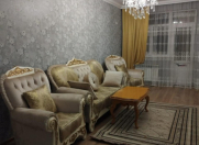 Satılır 2 otaqlı 80 m2 yeni tikili İnşaatçılar m.
