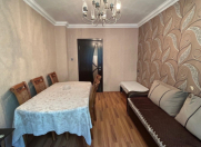 Satılır 3 otaqlı 80 m2 köhnə tikili Həzi Aslanov