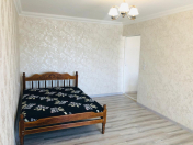 Satılır 1 otaqlı 30 m2 köhnə tikili Qara Qarayev m.