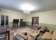 İcarəyə verilir 3 otaqlı 170 m2 yeni tikili Nəsimi r.