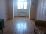 Satılır 3 otaqlı 85 m2 köhnə tikili Binəqədi