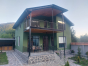 İcarəyə verilir 4 otaqlı 100 m2 həyət evi Qax