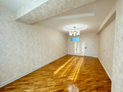 Satılır 3 otaqlı 70 m2 yeni tikili Həzi Aslanov m.