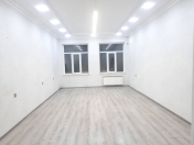İcarəyə verilir 4 otaqlı 200 m2 ofis Elmlər Akademiyası m.