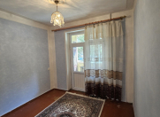 Satılır 3 otaqlı 65 m2 köhnə tikili Bakıxanov