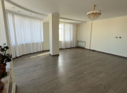 Satılır 4 otaqlı 214 m2 yeni tikili Elmlər Akademiyası m.