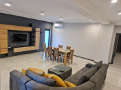 Satılır 4 otaqlı 206 m2 yeni tikili Şah İsmayıl Xətai m.