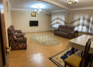 Satılır 5 otaqlı 100 m2 köhnə tikili Nəsimi m.