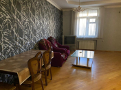 Satılır 2 otaqlı 50 m2 köhnə tikili Yeni Yasamal
