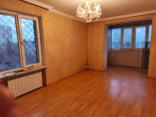 Satılır 1 otaqlı 35 m2 köhnə tikili Musabəyov parkı