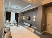 Satılır 4 otaqlı 181 m2 yeni tikili Şah İsmayıl Xətai m.