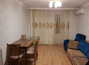 İcarəyə verilir 3 otaqlı 75 m2 köhnə tikili Gənclik m.