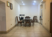 Satılır 3 otaqlı 70 m2 köhnə tikili ABŞ səfirliyi