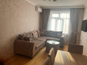 İcarəyə verilir 2 otaqlı 65 m2 köhnə tikili Əhmədli m.