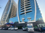 Satılır 3 otaqlı 113 m2 yeni tikili Hüseyn Cavid parkı