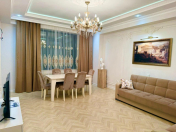 İcarəyə verilir 2 otaqlı 90 m2 yeni tikili Xətai r.