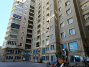 Satılır 2 otaqlı 85 m2 yeni tikili Şah İsmayıl Xətai m.