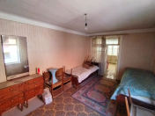 Satılır 2 otaqlı 60 m2 köhnə tikili Gəncə