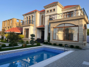 Satılır 5 otaqlı 400 m2 bağ evi Binəqədi r.