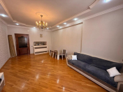 Satılır 4 otaqlı 115 m2 yeni tikili 7 mkr