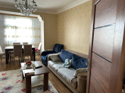 Satılır 2 otaqlı 70 m2 köhnə tikili Badamdar