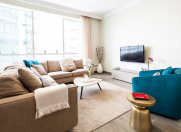 İcarəyə verilir 3 otaqlı 120 m2 yeni tikili Elmlər Akademiyası m.