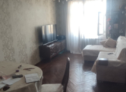 Satılır 5 otaqlı 120 m2 köhnə tikili Əhmədli m.