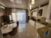 Satılır 3 otaqlı 145 m2 yeni tikili Neftçilər m.