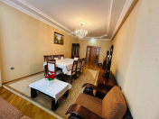 Satılır 3 otaqlı 117 m2 yeni tikili 8 mkr