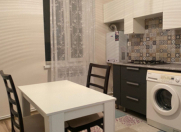 Satılır 1 otaqlı 40 m2 köhnə tikili 28 May m.