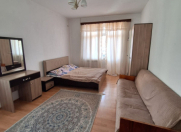 Satılır 2 otaqlı 52 m2 köhnə tikili Gənclik m.