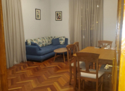 İcarəyə verilir 2 otaqlı 70 m2 köhnə tikili Sahil m.