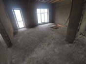 Satılır 5 otaqlı 220 m2 həyət evi Binə