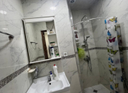 İcarəyə verilir 2 otaqlı 90 m2 yeni tikili 8 Noyabr m.