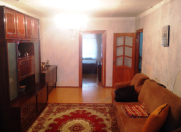 Satılır 3 otaqlı 70 m2 köhnə tikili İnşaatçılar m.