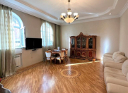 Satılır 4 otaqlı 134 m2 həyət evi Badamdar