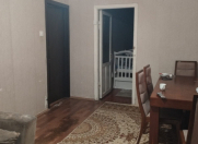 Satılır 2 otaqlı 50 m2 köhnə tikili Qara Qarayev m.