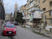 İcarəyə verilir 1 otaqlı 35 m2 köhnə tikili Musabəyov parkı