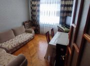 Satılır 2 otaqlı 60 m2 köhnə tikili Bakıxanov