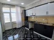 Satılır 2 otaqlı 78 m2 yeni tikili Neftçilər m.