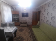 Satılır 3 otaqlı 60 m2 köhnə tikili 8 km