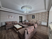 Satılır 4 otaqlı 160 m2 yeni tikili Gənclik m.