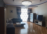 Satılır 4 otaqlı 180 m2 yeni tikili Gənclik m.