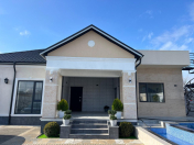 Satılır 4 otaqlı 185 m2 həyət evi Novxanı