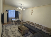 Satılır 3 otaqlı 85 m2 köhnə tikili Həzi Aslanov m.