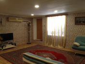 İcarəyə verilir 4 otaqlı 135 m2 həyət evi 28 May m.