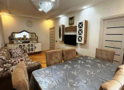 Satılır 3 otaqlı 65 m2 köhnə tikili Bakıxanov