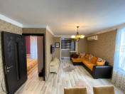 İcarəyə verilir 5 otaqlı 40 m2 köhnə tikili İnşaatçılar m.