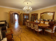 Satılır 3 otaqlı 170 m2 yeni tikili Nizami m.