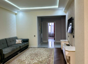 Satılır 4 otaqlı 147 m2 yeni tikili Azadlıq prospekti m.